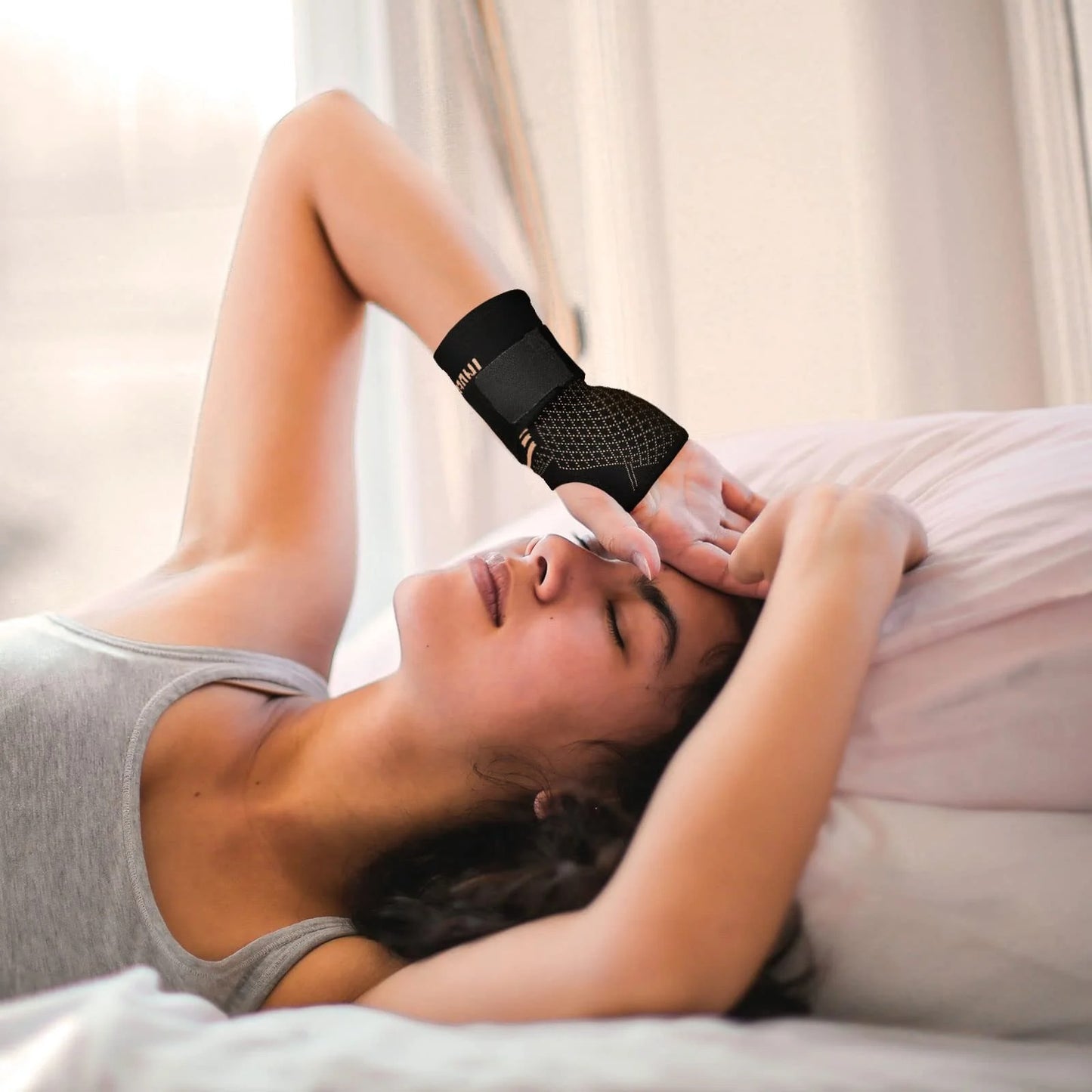 INDEEMAX Copper Wrist Compression Sleeve